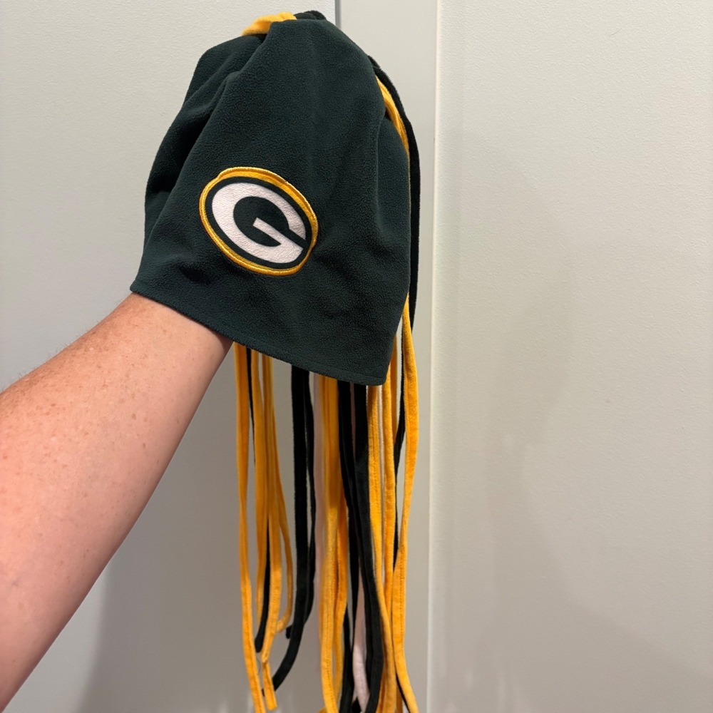 Green Bay Packers Dreadlock Hat FOCO Fleece Tassel Fan Cheesehead NFL Green Gold - Picture 2 of 7